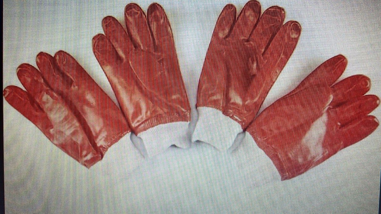 Перчатки МБС красные.  В мешке 420 пар.